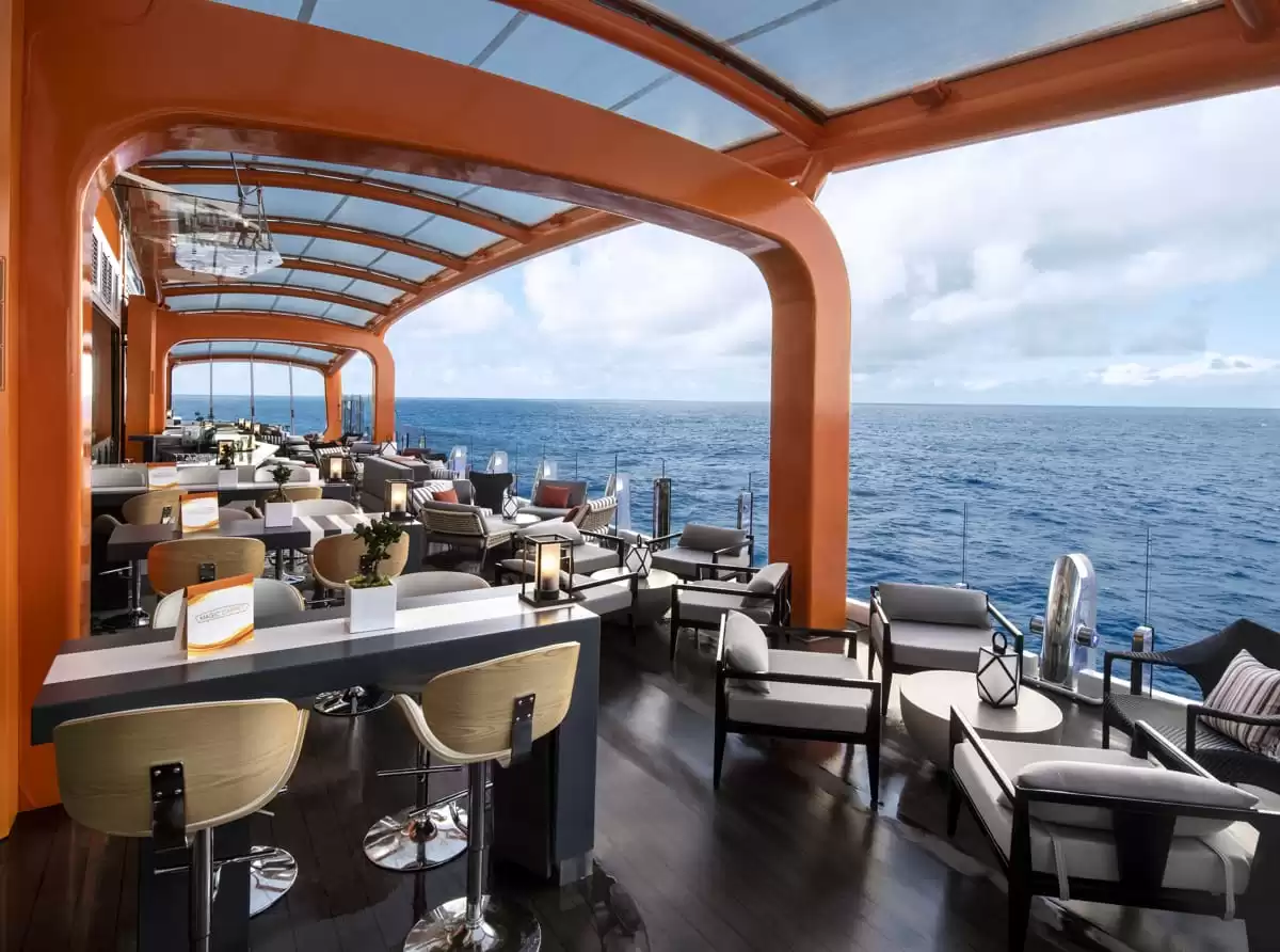 Il  :  cabine 360