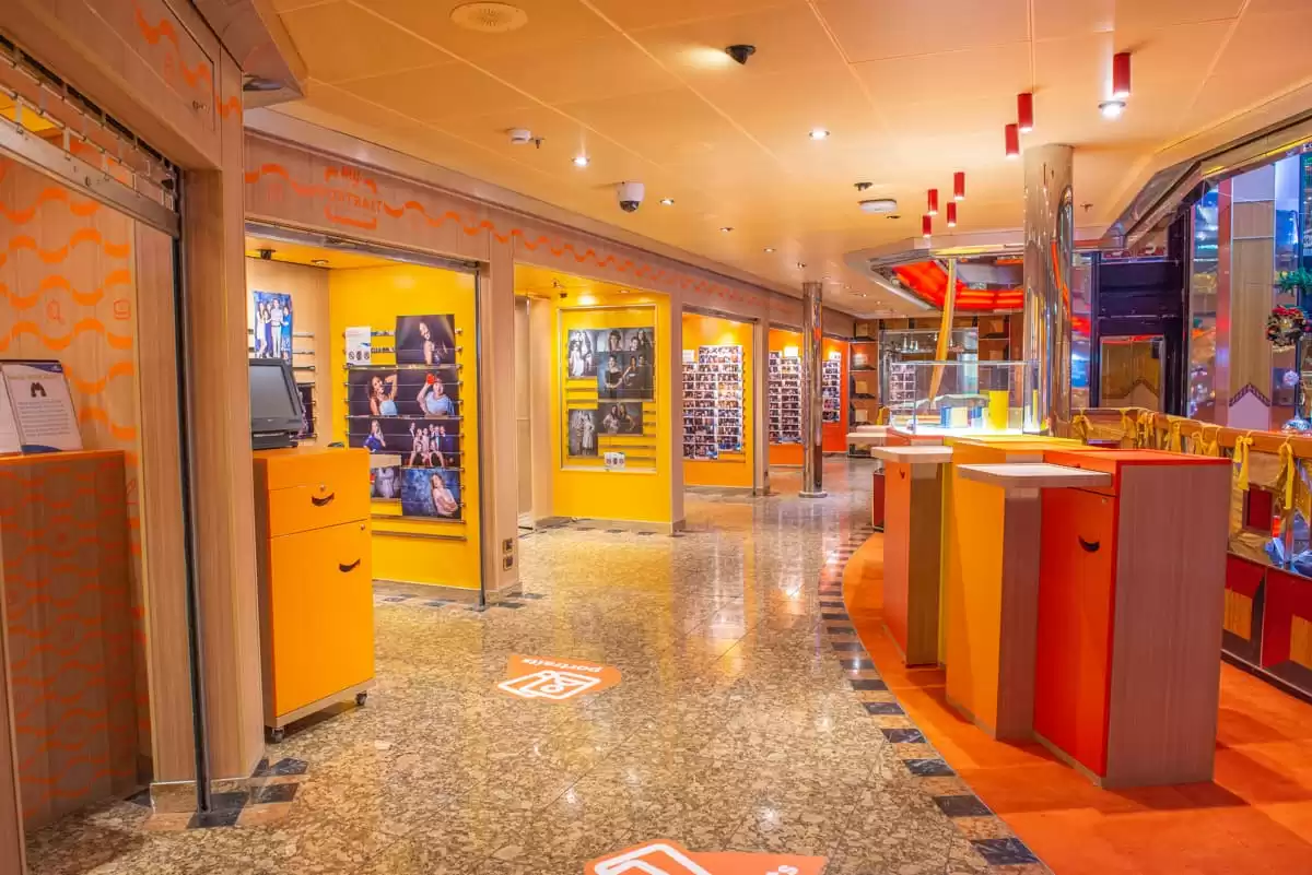 Il Costa Fortuna :  cabine 18