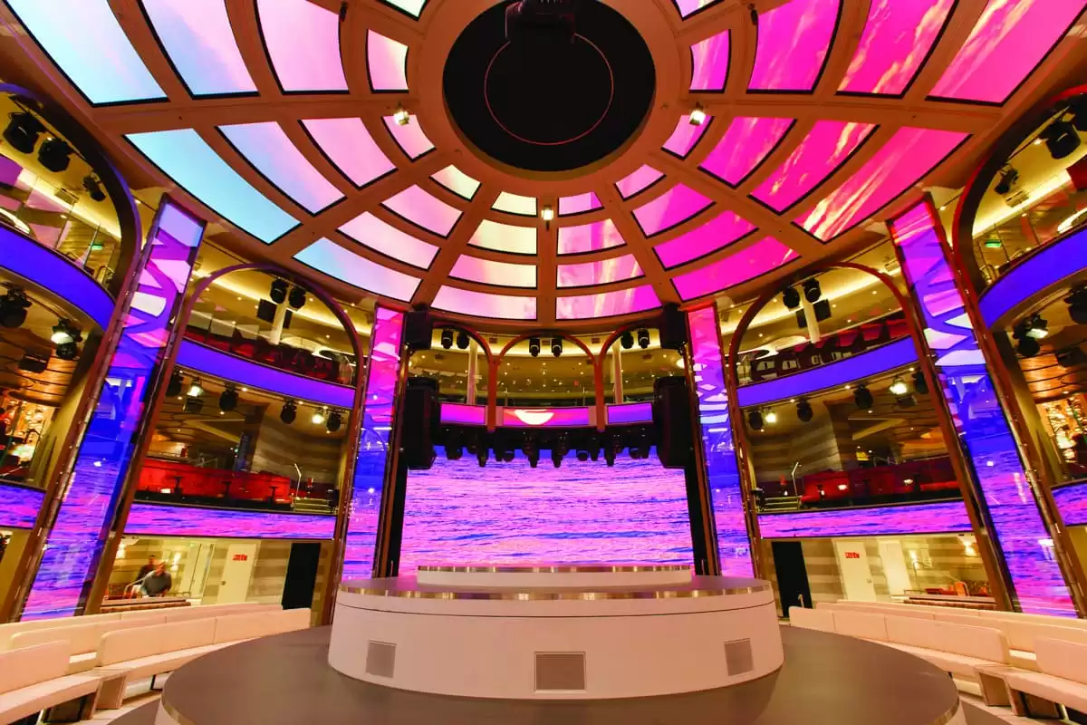 Il  :  cabine 10