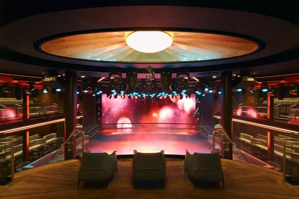 Il  :  cabine 15