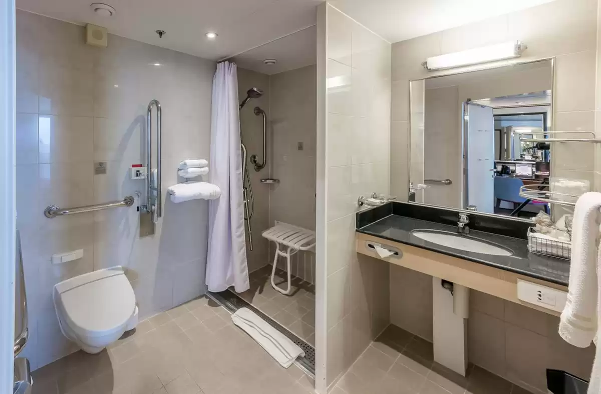 Il Queen Victoria :   9