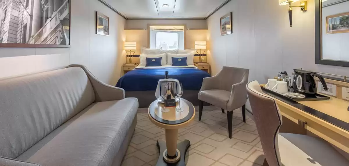 Il Queen Victoria :   22