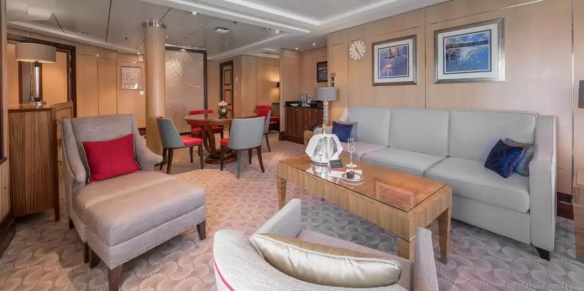 Il Queen Victoria :   35