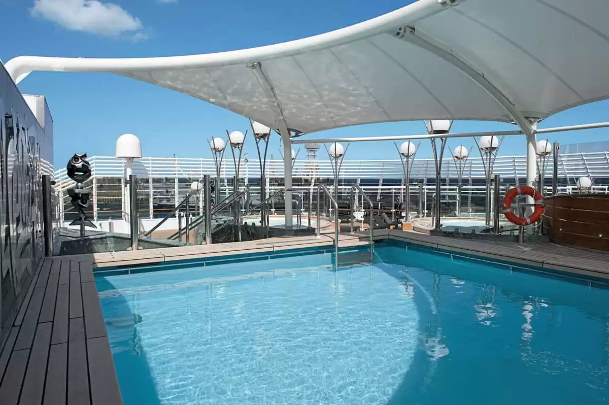 Il MSC Fantasia :  cabine 64