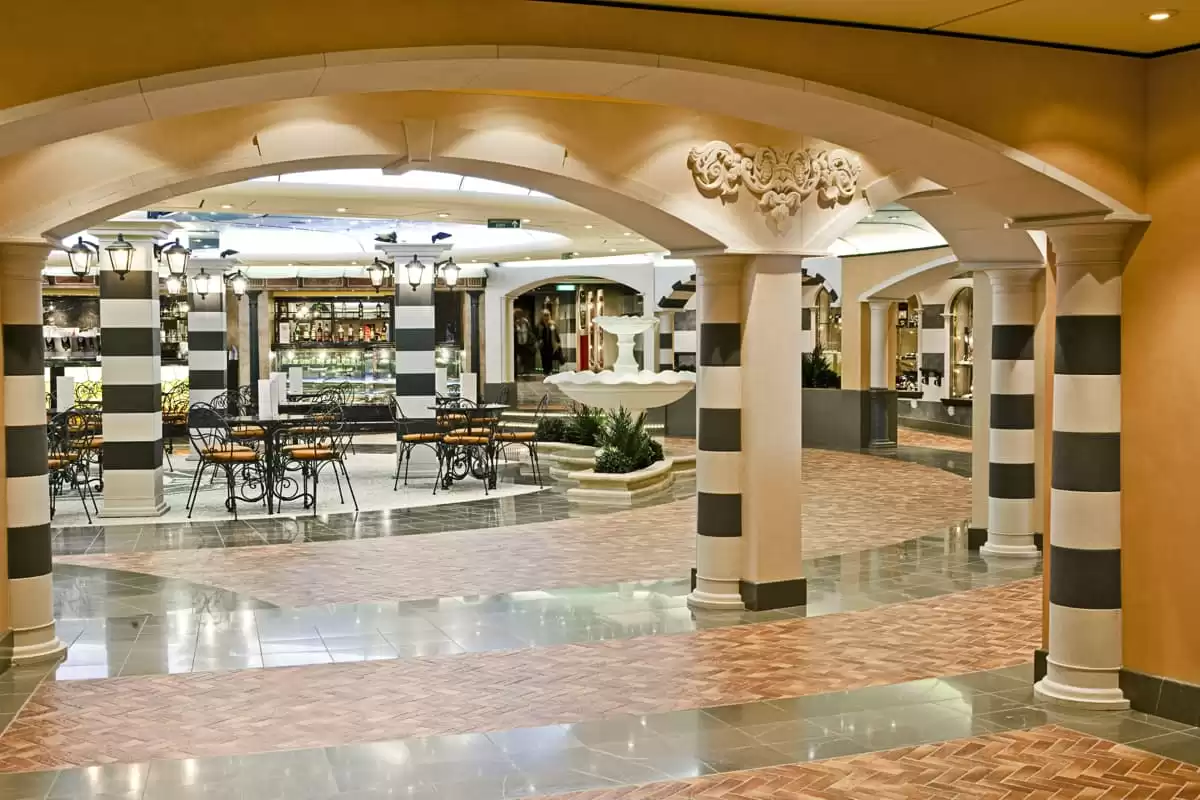 Il MSC Fantasia :  cabine 155