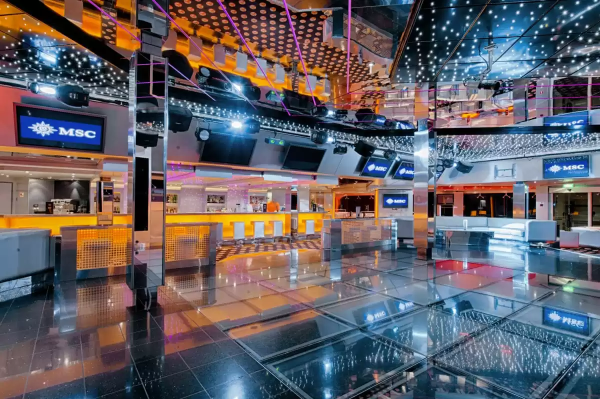 Il MSC Orchestra :  cabine 6