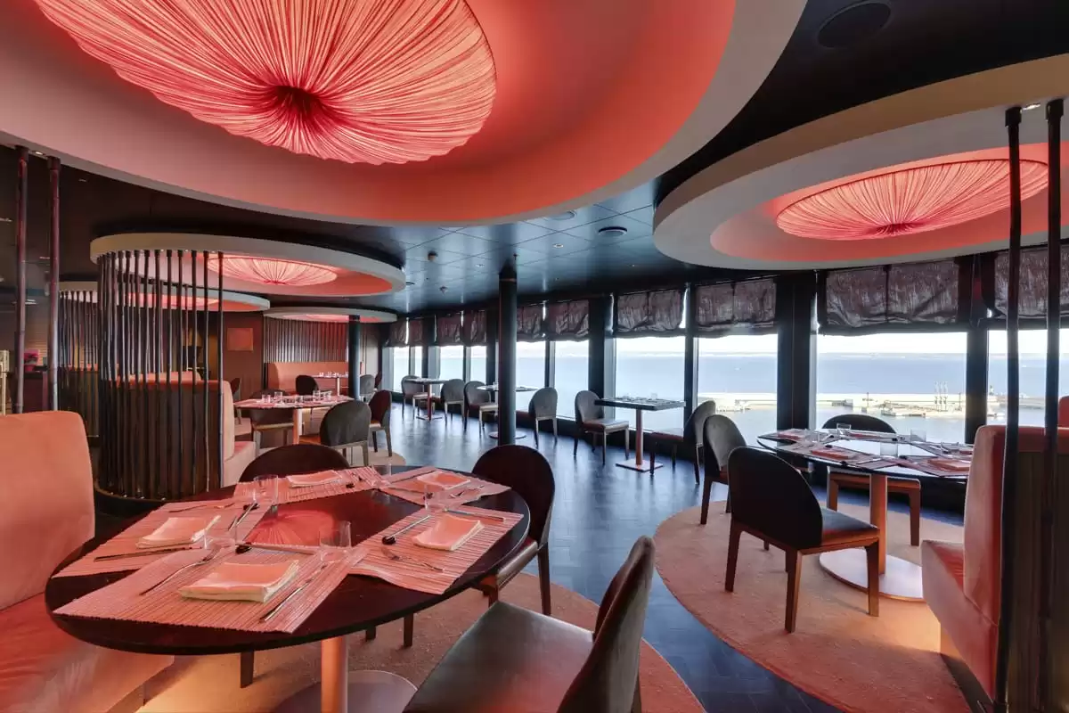 Il  :  cabine 56