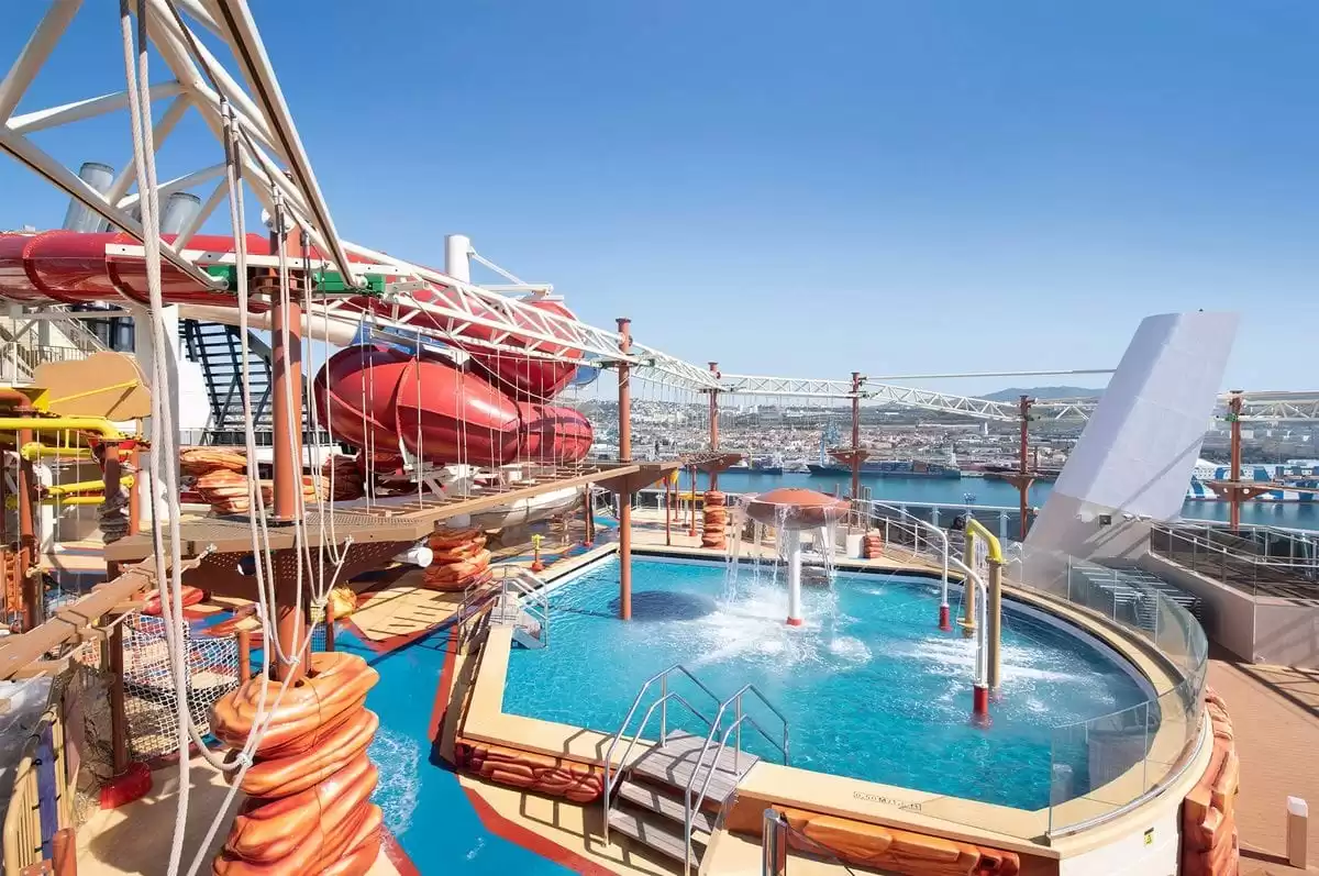 Il MSC World Europa :  cabine 106