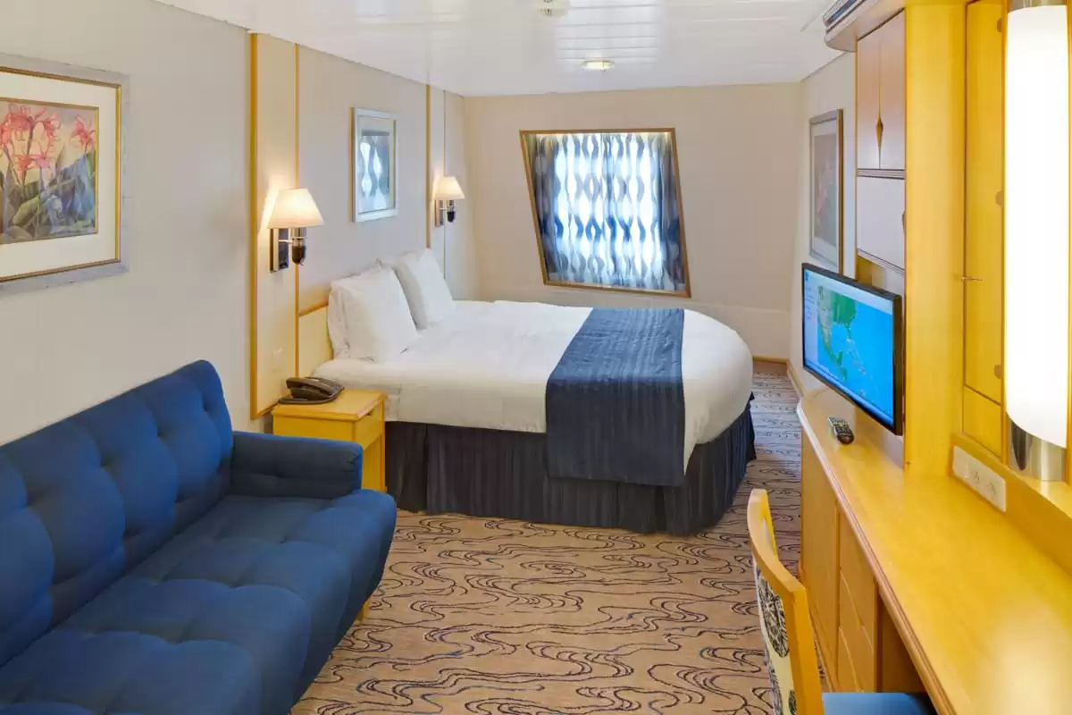 Il Explorer of the Seas :   8