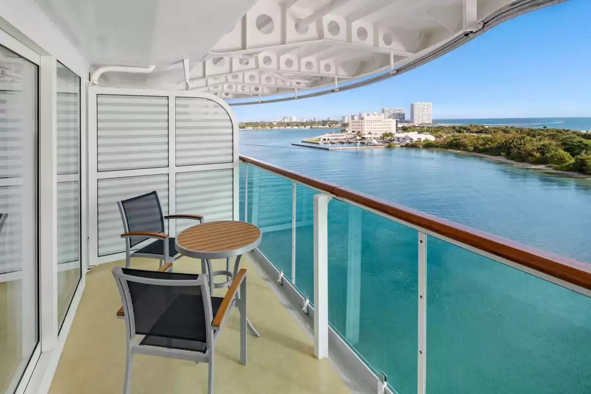 Il Serenade of the Seas :   8