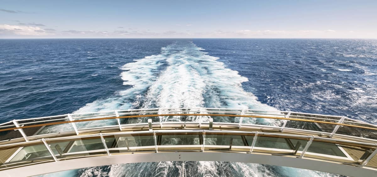 2- PONT DES SOUPIRS <br> UN MOMENTO SOSPESO TRA CIELO E MARE