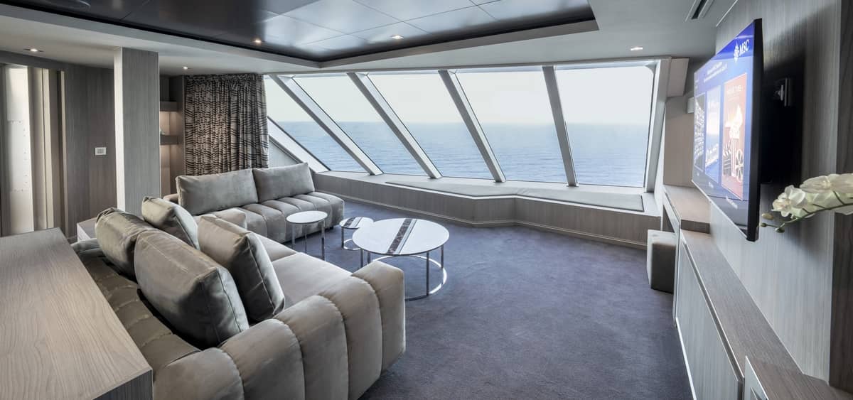 5- IL MSC YACHT CLUB <br> SUITE PRESTIGIOSE E RILASSAMENTO ASSOLUTO