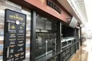 Guy's Pig & Anchor Bar-B-Que Smokehouse | Brewhouse
