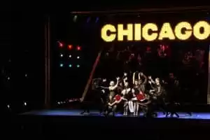 Spectacles et animations au Masquerade theater