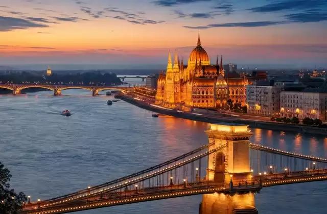 Budapest dal Danubio