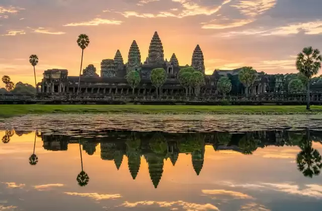 Angkor Wat all'alba