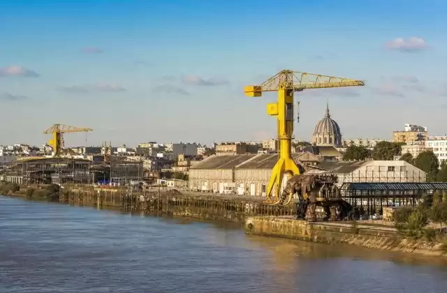 A Nantes o Saint-Nazaire