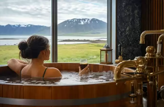 Ad Akureyri