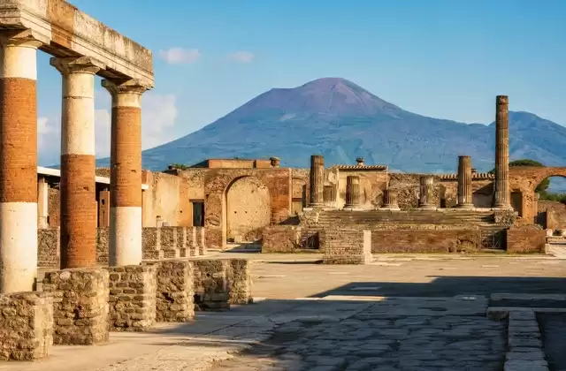 A Napoli