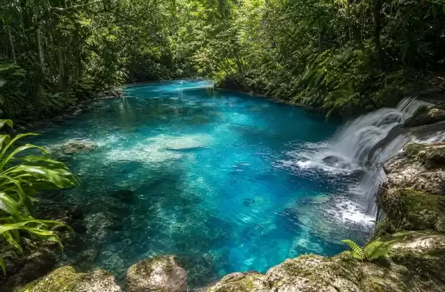 Al Blue Hole
