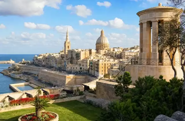 Alla Valletta