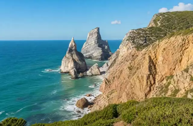 Sulla costa intorno a Lisbona