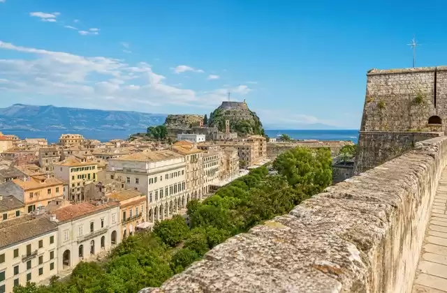 Corfù