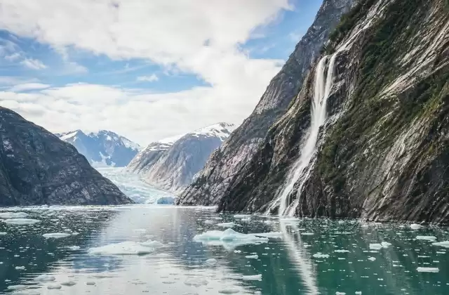 Endicott Arm & Dawes Glacier