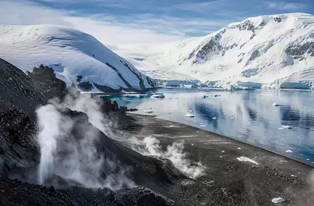 Neptune's Bellows all'Isola Deception