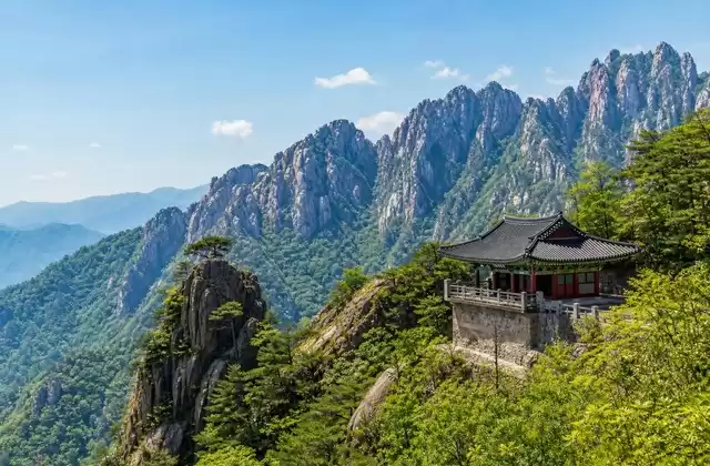 Seoraksan