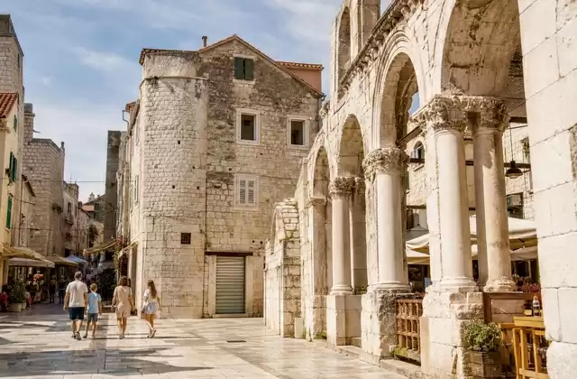 Palazzo di Diocleziano