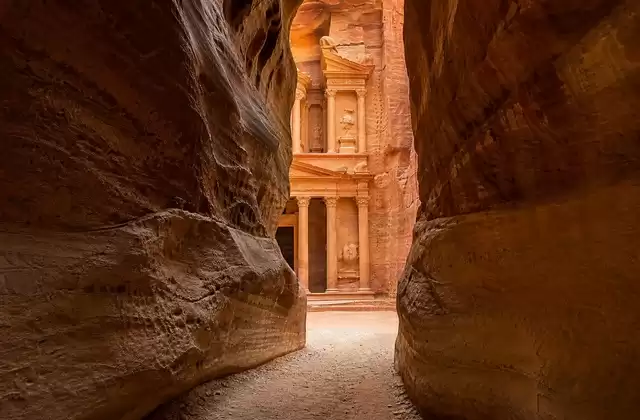 Siq di Petra