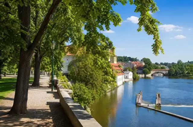Isola di Kampa