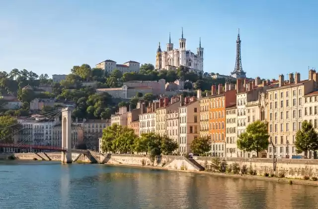 L'arrivo a Lione, capitale della gastronomia