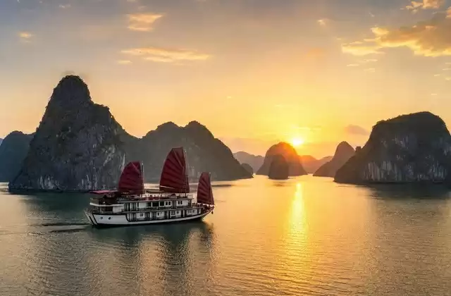 Baia di Ha Long