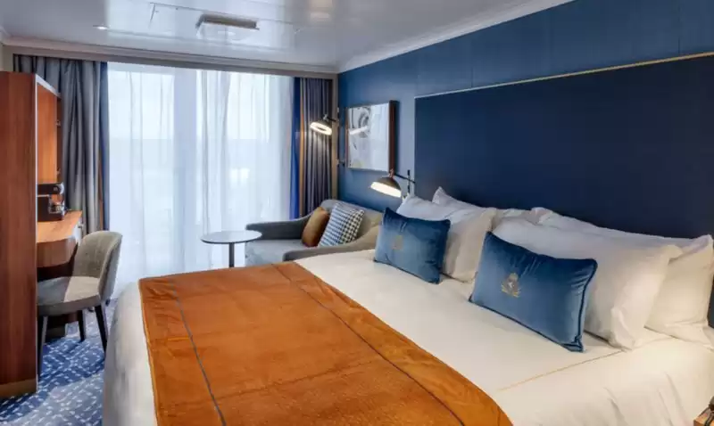 Cabina con balcone Britannia Club