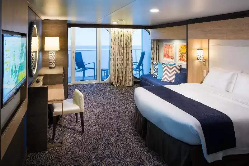 Cabina con vista sul mare e ampio balcone