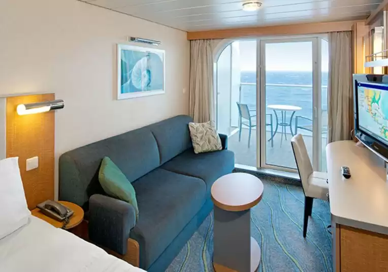 Cabina con vista sul mare e ampio balcone
